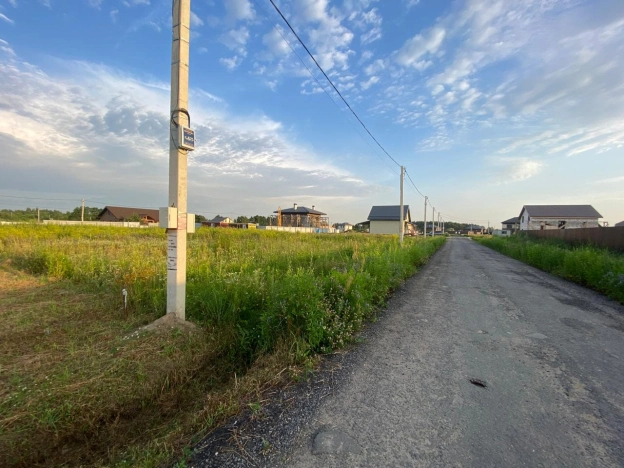 Купить земельный участок в Москве. Вариант № 57026, 2, площадь -  квм, цена 3800000 рублей