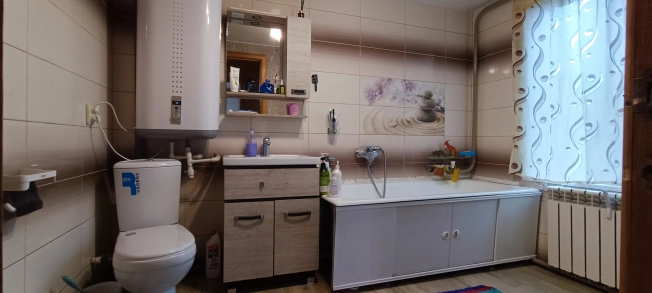 Купить дом на улице 50 лет Октября в Приморском крае. Вариант № 2919448, 33, площадь -  квм, цена 13000000 рублей