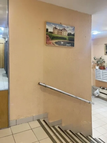 Купить квартиру в Москве. Вариант № 10072948, 8, площадь -  квм, цена 11650000 рублей