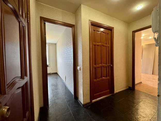 Купить квартиру в районе Сормовский в Нижнем Новгороде. Вариант № 38468, 10, площадь -  квм, цена 8200000 рублей