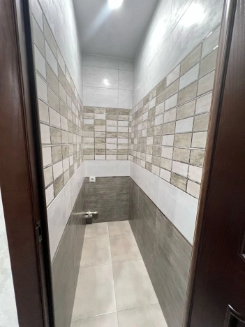 Купить трехкомнатную квартиру в Керчи. Вариант № 35405, 21, площадь - квм, цена 7950000 рублей