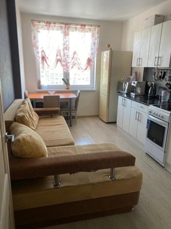 Купить трехкомнатную квартиру на улице Русская в Нижегородской области. Вариант № 10501200, 1, площадь -  квм, цена 9950000 рублей