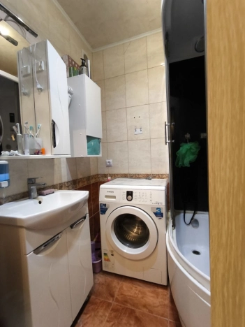 Купить квартиру в Белгороде. Вариант № 10442775, 19, площадь -  квм, цена 4650000 рублей