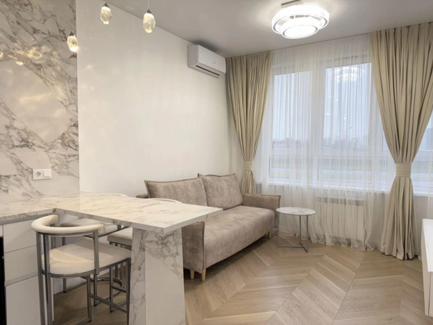 Купить квартиру в Москве. Вариант № 10434894, 2, площадь -  квм, цена 21000000 рублей