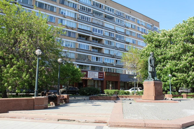 Купить квартиру в Москве. Вариант № 2353, 8, площадь - квм, цена 70000000.0000 рублей