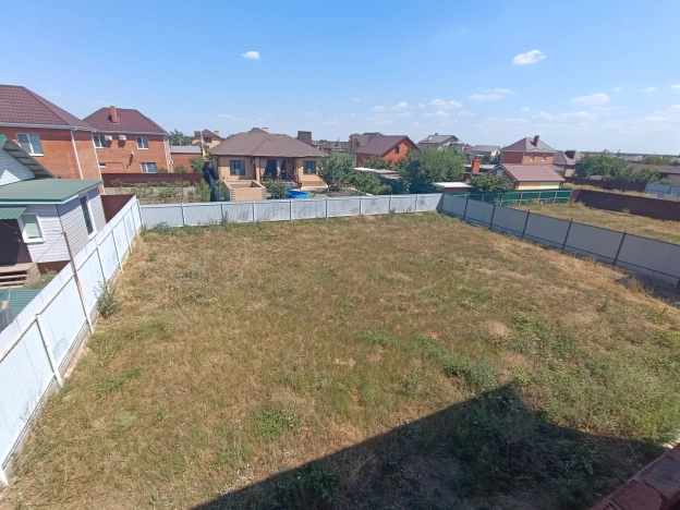 Купить дом в Азове. Вариант № 23557, 6, площадь -  квм, цена 9999998 рублей