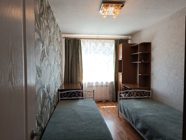 Купить трехкомнатную квартиру в Смоленской области. Вариант № 60817, 6, площадь -  квм, цена 7800000 рублей