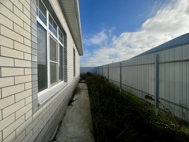 Купить дом на улице 1-й Становой проезд в Краснодаре. Вариант № 10431452, 21, площадь -  квм, цена 10000000 рублей