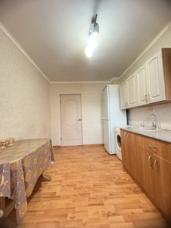 Купить двухкомнатную квартиру в Октябрьском. Вариант № 2582678, 9, площадь -  квм, цена 5800000 рублей