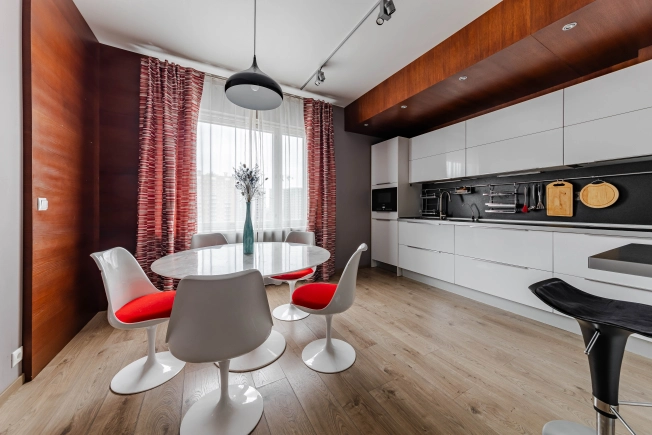 Купить трехкомнатную квартиру в Санкт-Петербурге. Вариант № 9367955, 19, площадь -  квм, цена 23000000 рублей