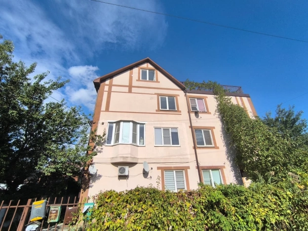 Купить двухкомнатную квартиру в Новороссийске. Вариант № 5364374, 15, площадь -  квм, цена 6900000 рублей