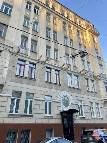 Купить комнату в Москве. Вариант № 5346212, 28, площадь -  квм, цена 11300000 рублей