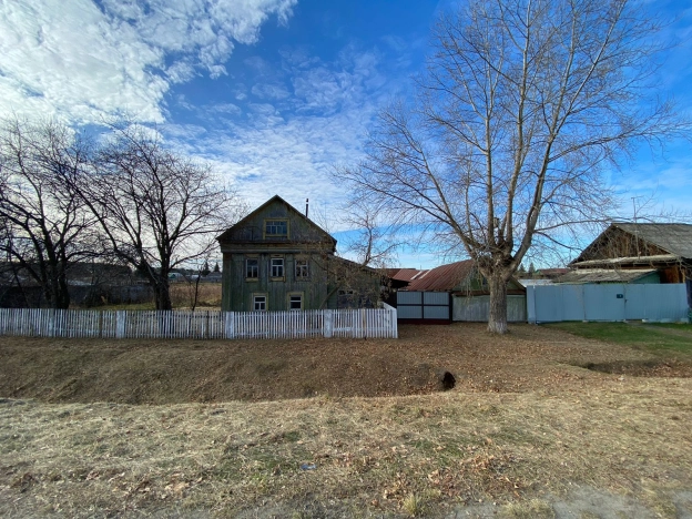 Купить дом на улице Ленина в Тюменской области. Вариант № 16408, 8, площадь -  квм, цена 1300000 рублей