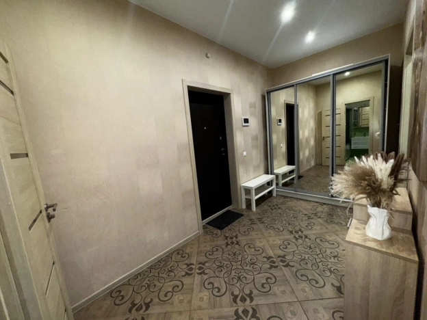 Купить однокомнатную квартиру на вторичке у метро Площадь Ленина в Новосибирске. Вариант № 10713918, 10, площадь - квм, цена 8200000 рублей