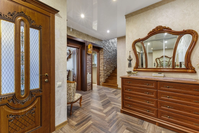 Купить дом в Калининграде. Вариант № 10243457, 11, площадь -  квм, цена 27500000 рублей