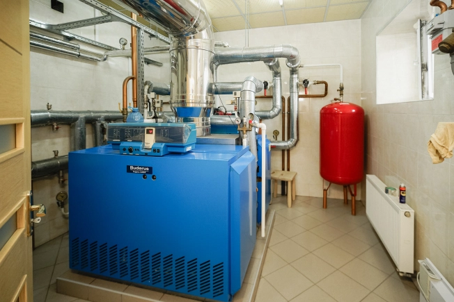 Купить дом в Микрорайоне Порт-Артур в Омске. Вариант № 56293, 38, площадь -  квм, цена 98000000 рублей