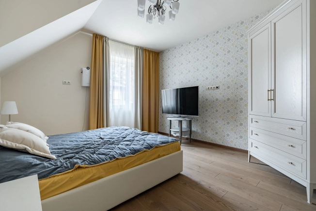 Купить дом на улице Колтушское шоссе в Всеволожске. Вариант № 297517, 33, площадь -  квм, цена 178000000 рублей