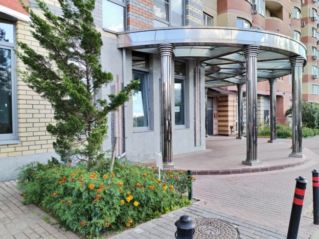 Снять офисы у метро Алексеевская в Москве. Вариант № 1634091, 10, площадь -  квм, цена 125010 рублей