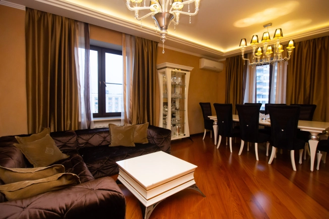 Купить квартиру в Москве. Вариант № 9830837, 0, площадь - квм, цена 65000000 рублей