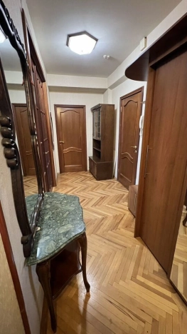 Купить квартиру в Москве. Вариант № 10389444, 14, площадь -  квм, цена 31900000 рублей