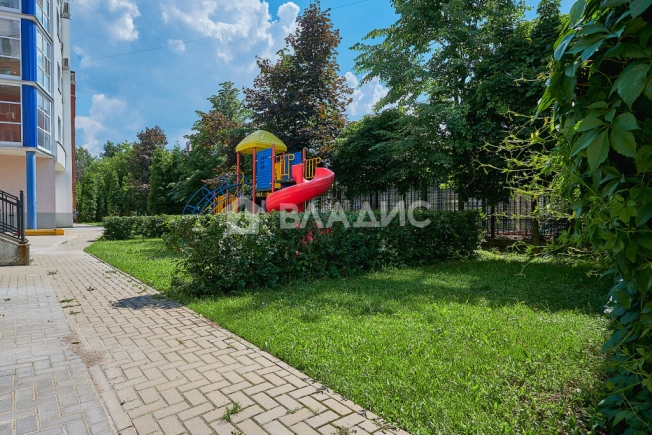 Купить четырехкомнатную квартиру в Рязани. Вариант № 6170716, 15, площадь -  квм, цена 28000000 рублей