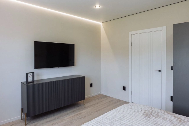 Купить квартиру в Пионерском. Вариант № 3279547, 6, площадь -  квм, цена 9420000 рублей