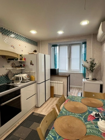 Купить квартиру в Москве. Вариант № 9878914, 1, площадь -  квм, цена 21500000 рублей