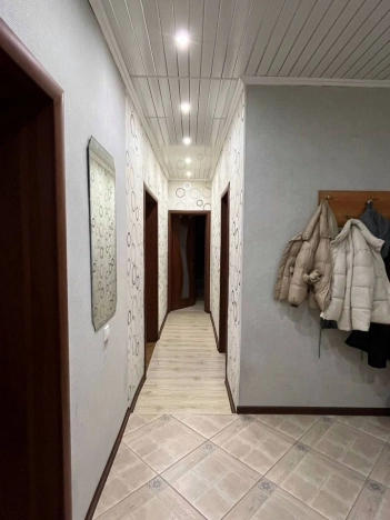 Купить дом в Новосибирске. Вариант № 8902965, 27, площадь -  квм, цена 7800000 рублей