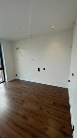 Купить квартиру в Москве. Вариант № 9123019, 7, площадь - квм, цена 10950000 рублей