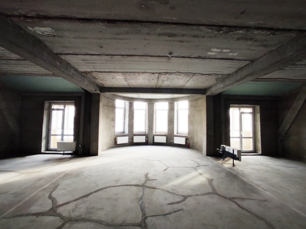 Купить двухкомнатную квартиру на улице 10 лет Октября в Омске. Вариант № 28898, 1, площадь -  квм, цена 11500000 рублей