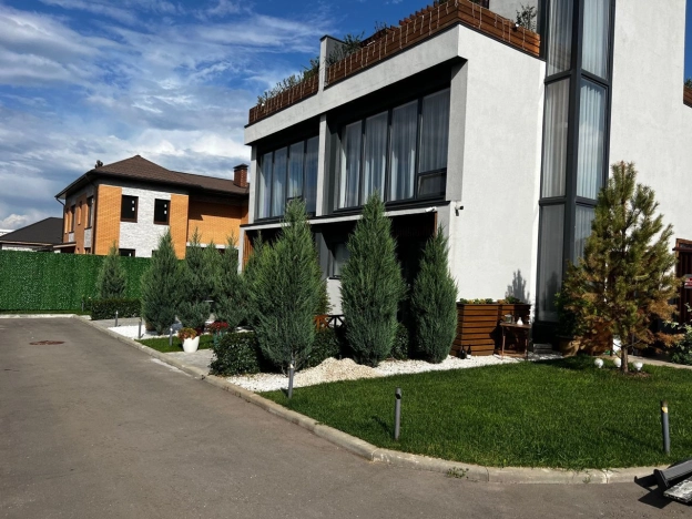 Купить дом в Москве. Вариант № 13701, 22, площадь - квм, цена 24720000 рублей