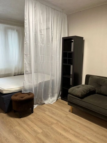 Купить квартиру в Москве. Вариант № 8984490, 6, площадь - квм, цена 12000000 рублей