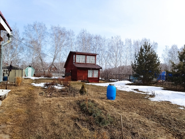 Купить дачу у метро Площадь Маркса в Новосибирске. Вариант № 33997, 3, площадь -  квм, цена 2000000 рублей