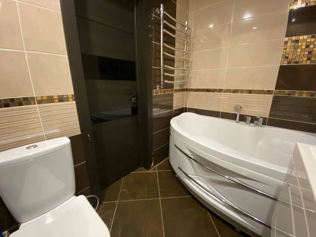 Снять квартиру в Рязани. Вариант № 4798446, 5, площадь -  квм, цена 35000 рублей