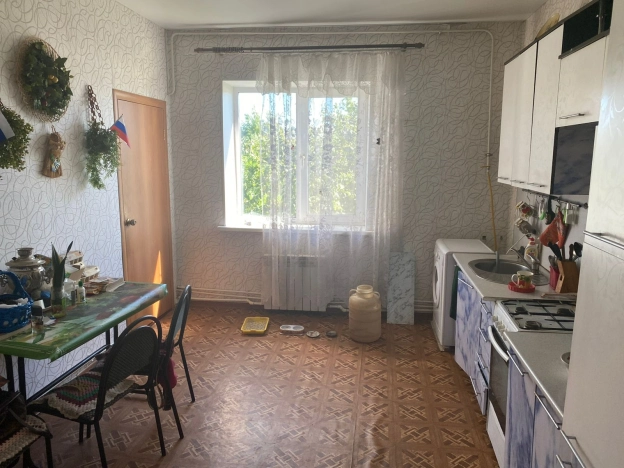 Купить дом в Тюменской области. Вариант № 19570, 12, площадь -  квм, цена 4100000 рублей