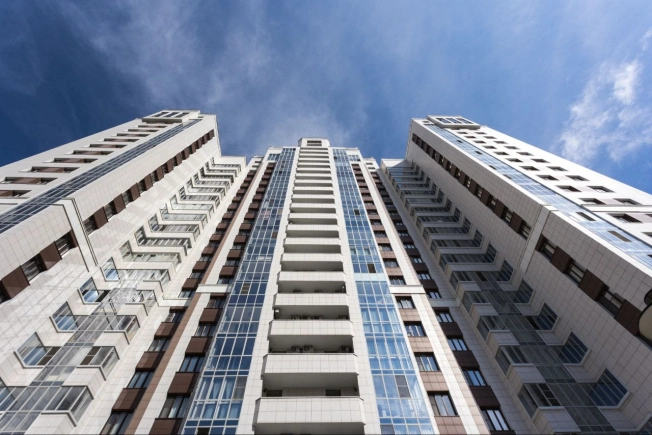 Купить четырехкомнатную квартиру в Новосибирской области. Вариант № 9094028, 36, площадь -  квм, цена 32000000 рублей