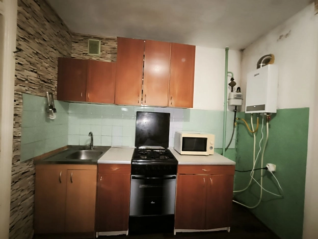 Купить трехкомнатную квартиру в Керчи. Вариант № 49753, 6, площадь - квм, цена 6750000 рублей