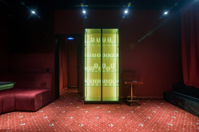 Купить коммерческую недвижимость в Новосибирске. Вариант № 8086960, 28, площадь -  квм, цена 25000000 рублей