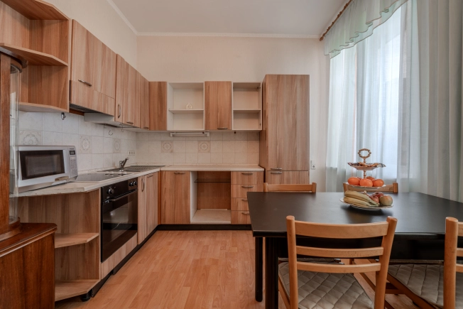 Купить квартиру в Москве. Вариант № 2960494, 15, площадь - квм, цена 35500000.0000 рублей