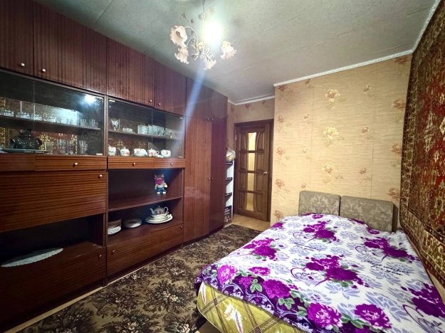 Купить квартиру в Калуге. Вариант № 9637666, 7, площадь -  квм, цена 8500000 рублей