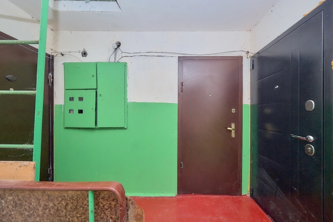 Купить однокомнатную квартиру в Рязанской области. Вариант № 9341117, 7, площадь -  квм, цена 990000 рублей