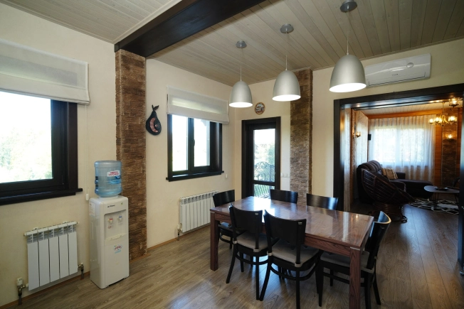 Купить дом на улице 8-я Берёзовая в Тюменской области. Вариант № 5441400, 8, площадь -  квм, цена 29500000 рублей