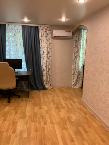 Купить квартиру в Москве. Вариант № 8744187, 3, площадь -  квм, цена 13500000 рублей