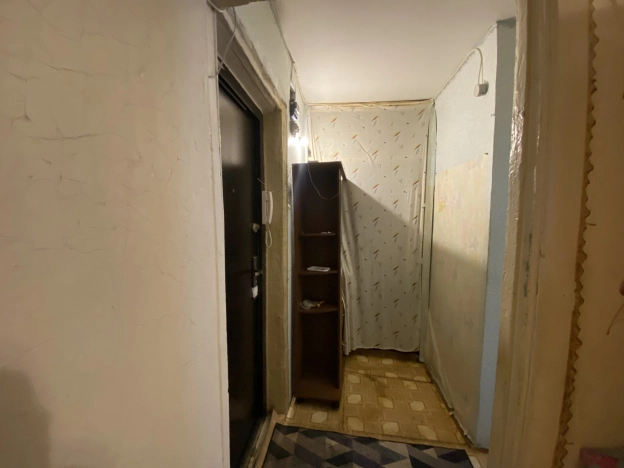 Купить однокомнатную квартиру в Приморском крае. Вариант № 4077731, 5, площадь -  квм, цена 2000000 рублей