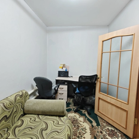 Купить дом в районе Калининский в Новосибирске. Вариант № 9083194, 7, площадь -  квм, цена 6000000 рублей