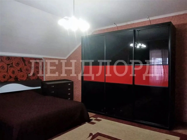 Купить дом в районе Пролетарский в Ростове-на-Дону. Вариант № 35254, 17, площадь -  квм, цена 18500000 рублей