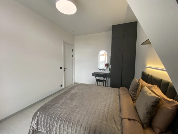 Купить двухкомнатную квартиру в районе Московский в Калининграде. Вариант № 7702648, 2, площадь -  квм, цена 25900000 рублей