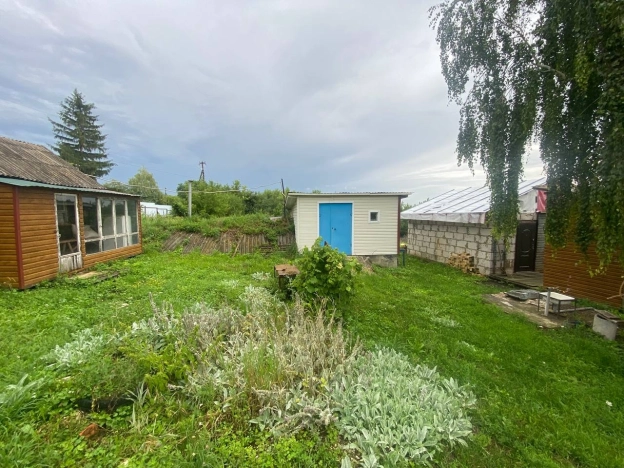 Купить дом в Воронеже. Вариант № 1041903, 12, площадь -  квм, цена 1650000 рублей