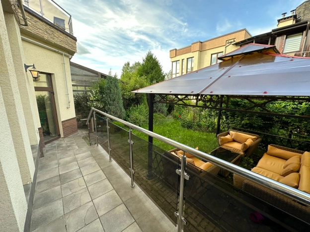 Купить таунхаус в Москве. Вариант № 9293, 8, площадь -  квм, цена 41500000 рублей