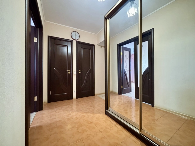 Купить трехкомнатную квартиру в Иванове. Вариант № 2026565, 15, площадь -  квм, цена 8900000 рублей